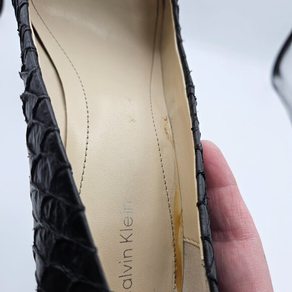 Calvin Klein Kendall Fish Skin Black Heels Size 9 - Picture 8 of 9